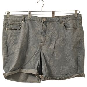 Blue D/C Jeans Penningtons Women's Responsible Printed Rolled Cuff Denim Shorts